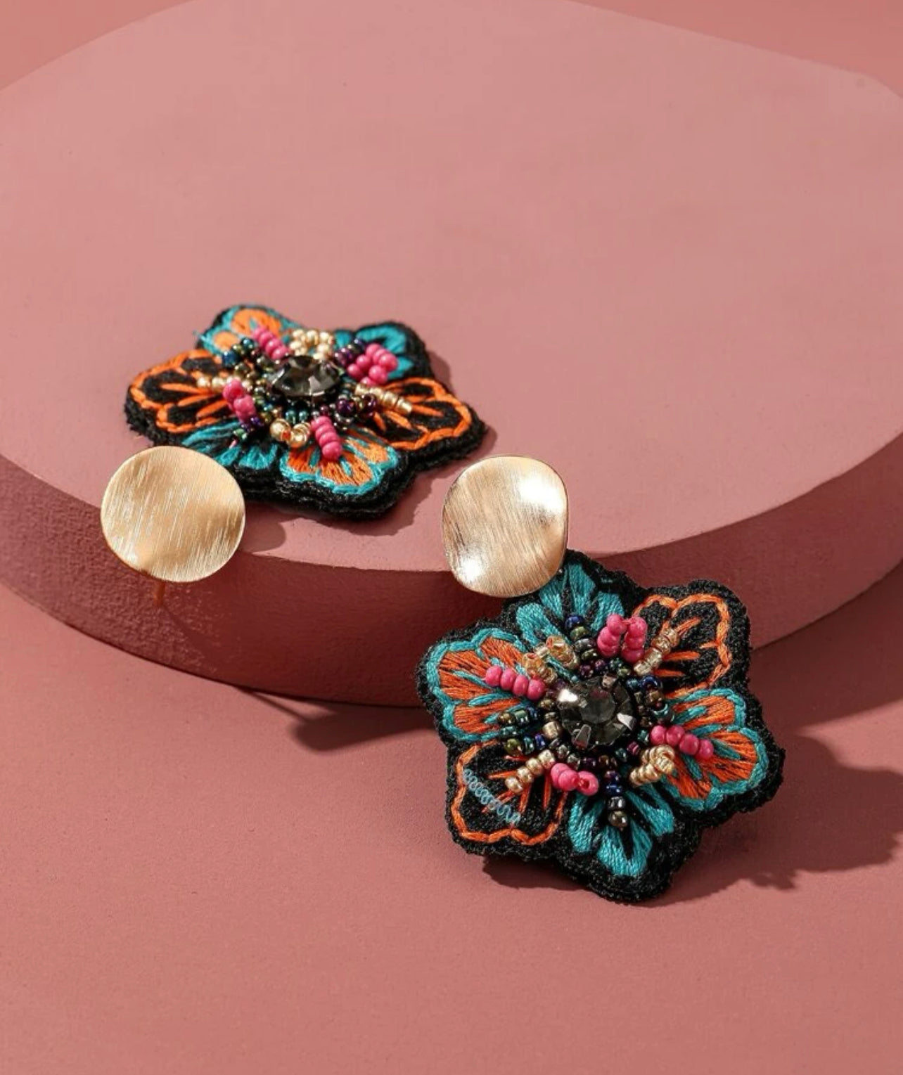 Beaded Flower örhängen