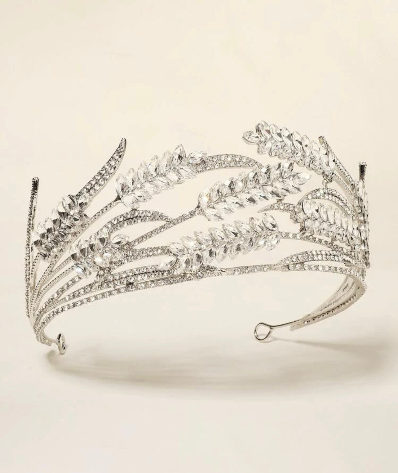 Kronformad tiara för brud och fest
